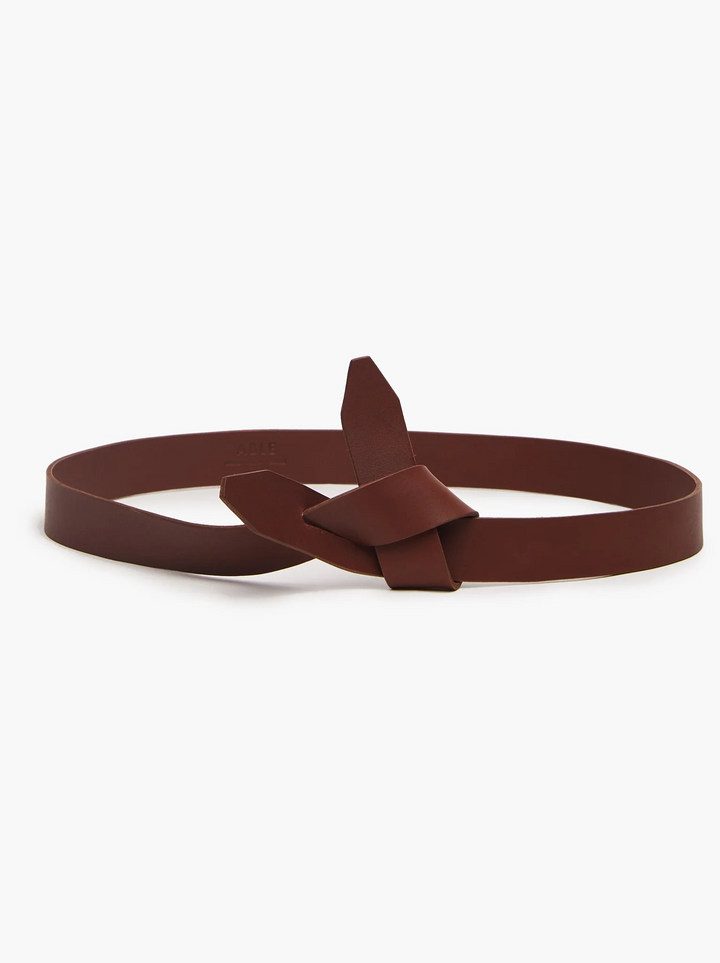 Noemi Belt