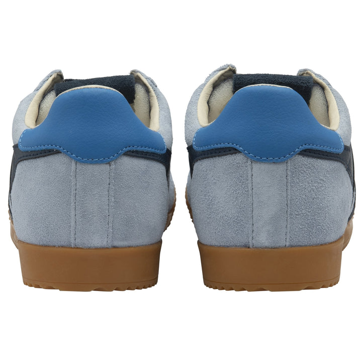 Elan Sneakers
