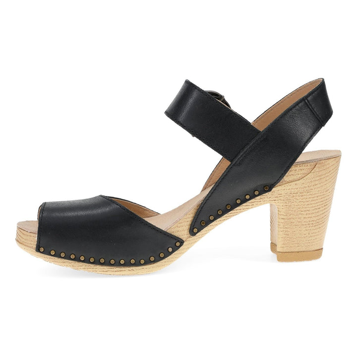 Tamra Sandal