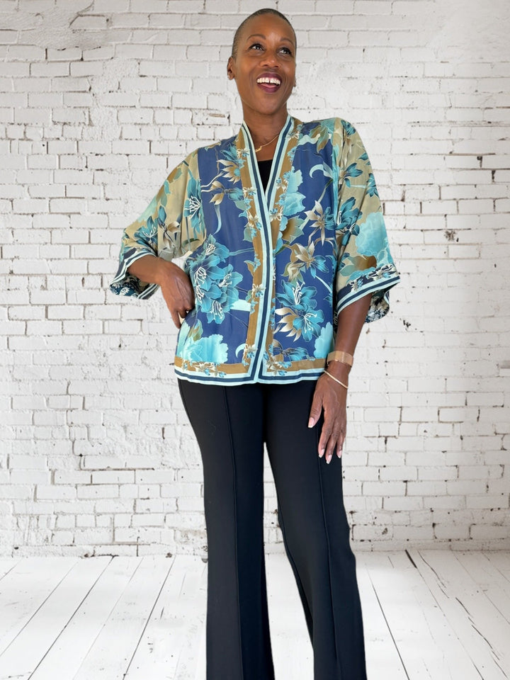 Carwin Reversible Kimono
