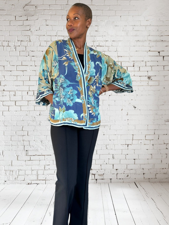 Carwin Reversible Kimono