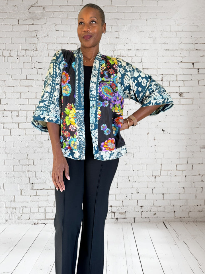 Carwin Reversible Kimono