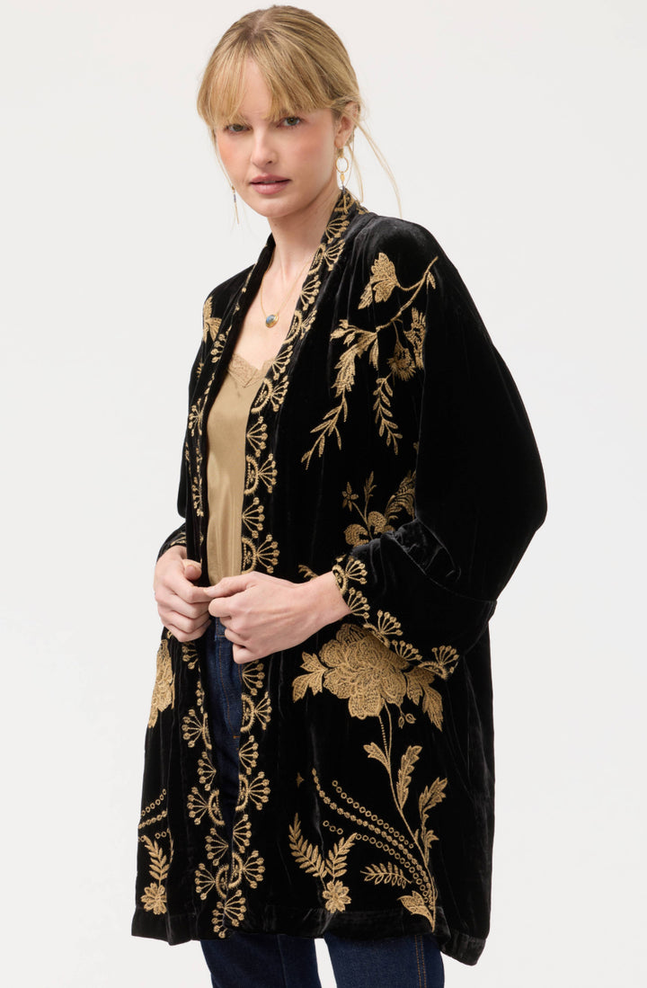 Lara Velvet Kimono