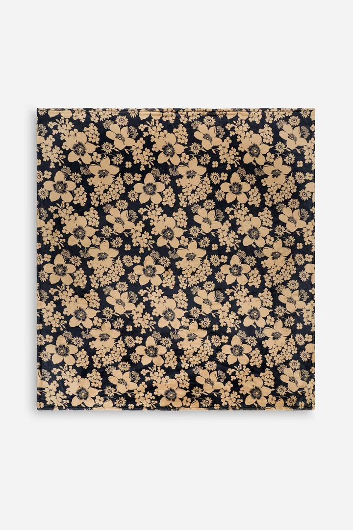 Aurelius Laurel Canyon Cozy Blanket