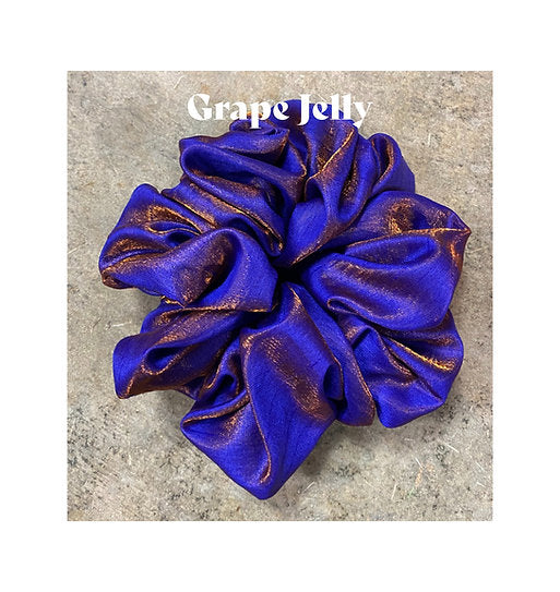 Morgan Dallas Silk Scrunchie