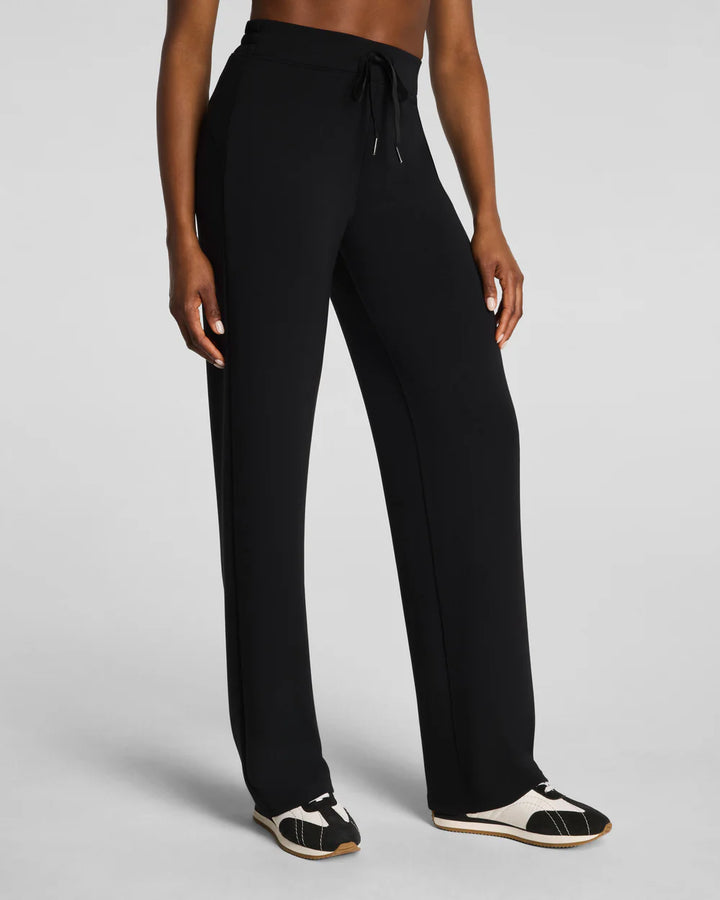 Air Essentials Straight Pant