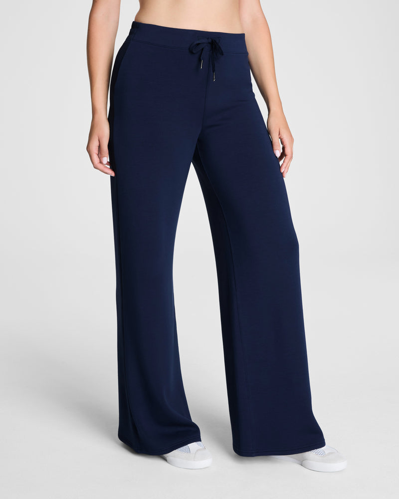 Airessentials Wide Leg Pant