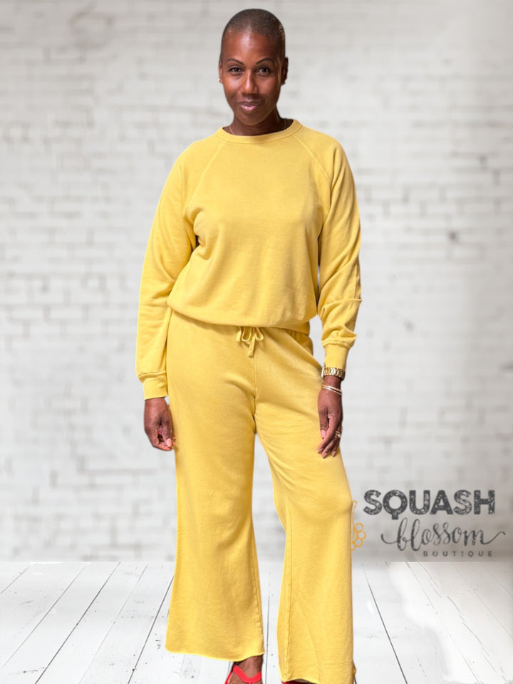 Classic Raglan Pullover