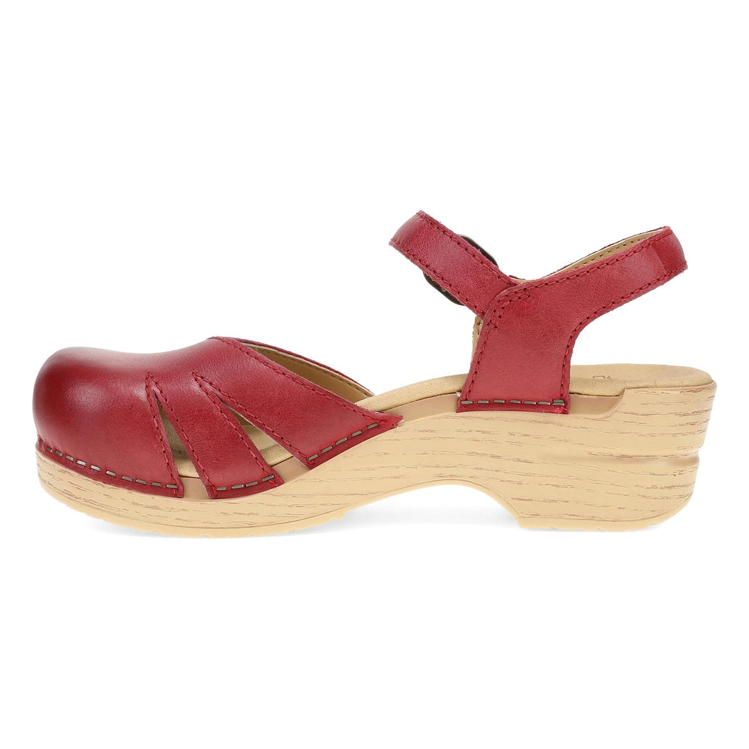 Red Margreta Mary Jane Clog