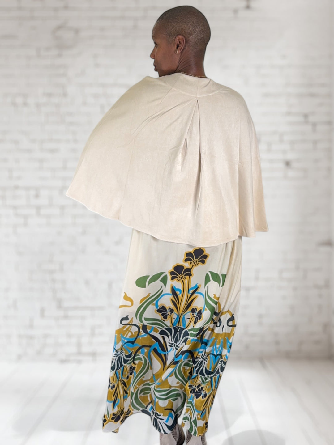 Microsued Cape