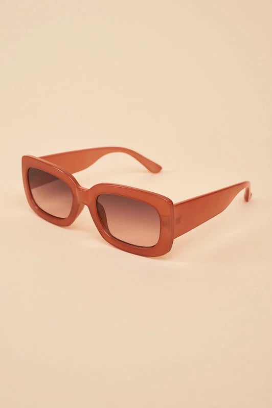 Everlee Peach Sunglasses