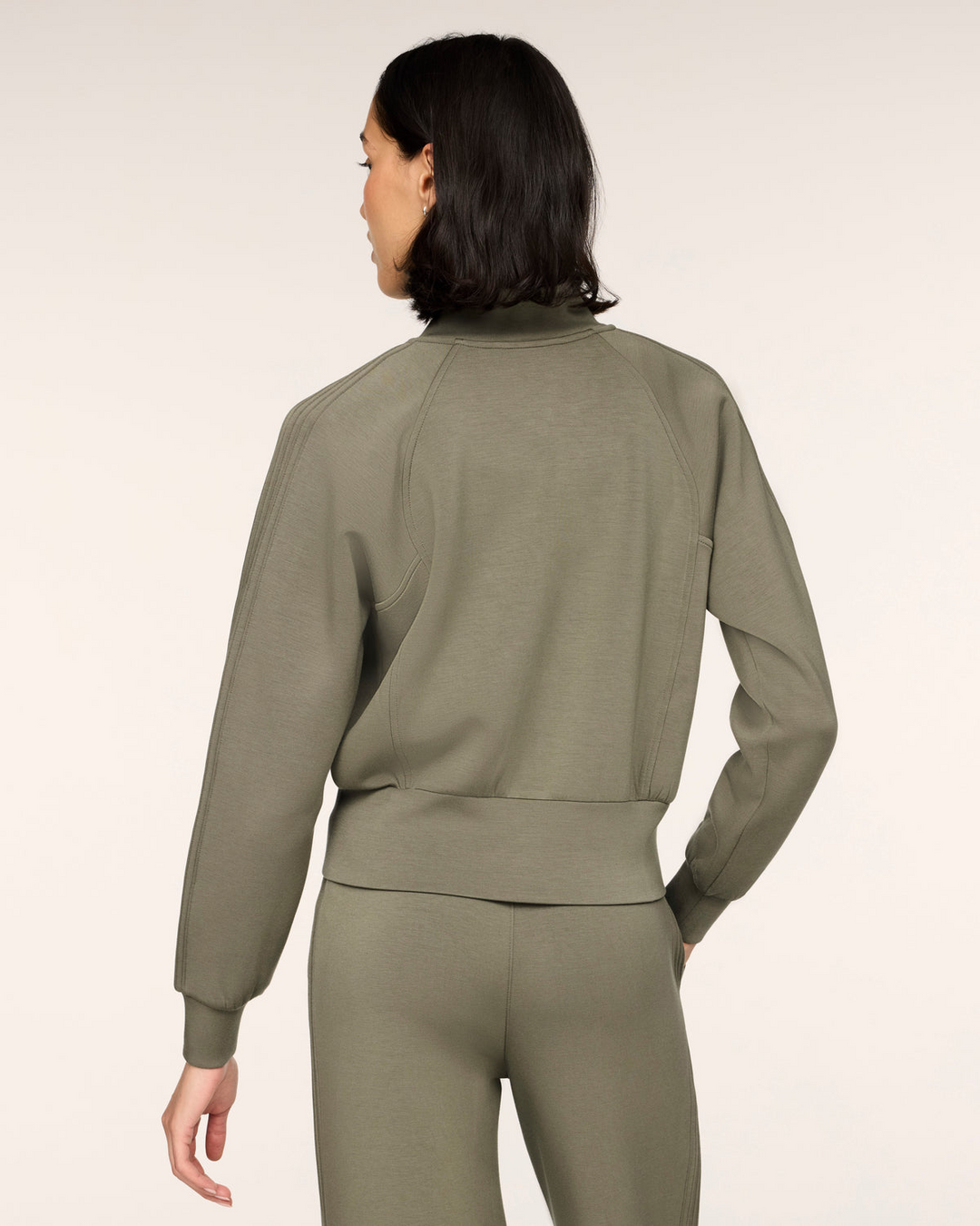 AirEssentials Pintuck Jacket