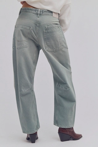Minimalist Moxie Boyfriend Jean