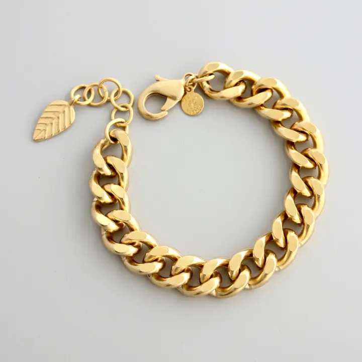 18K Matte Gold Curb Chain Bracelet