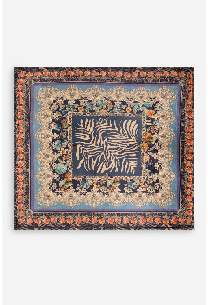 Laurel Canyon Cozy Blanket