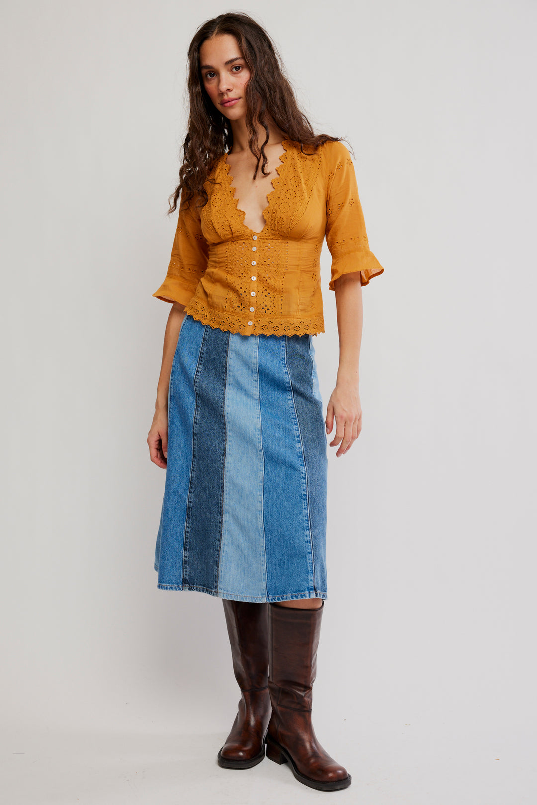 Salone Eyelet Top