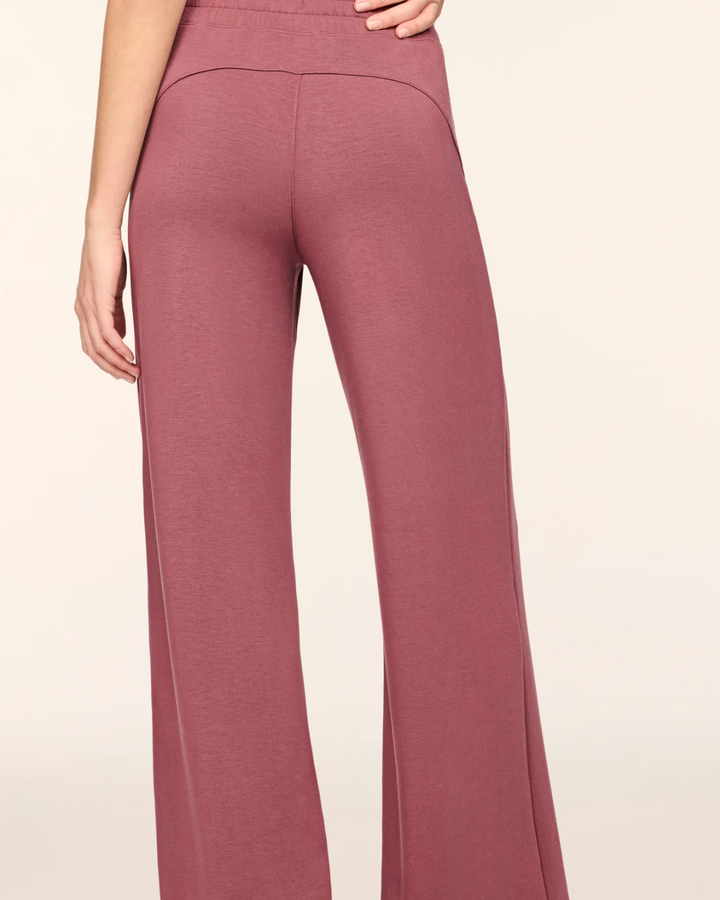 Airessentials Wide Leg Pant