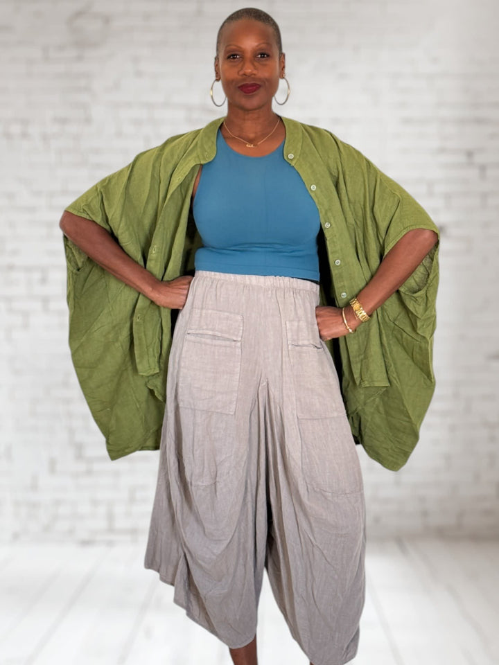 Dolman 25 Button Up Top