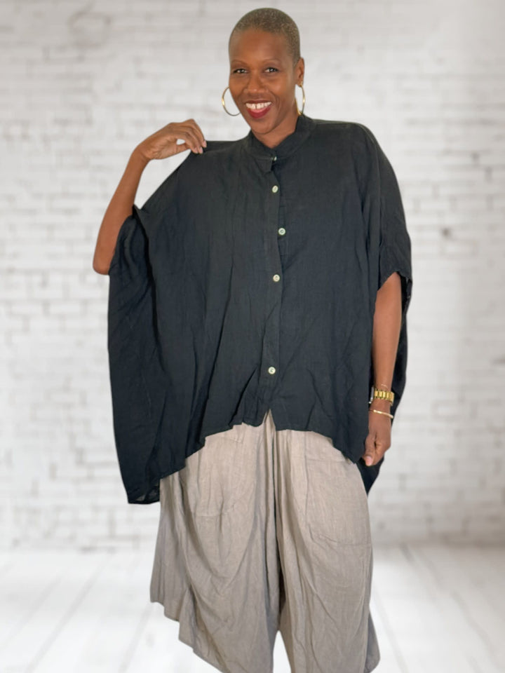 Dolman 25 Button Up Top