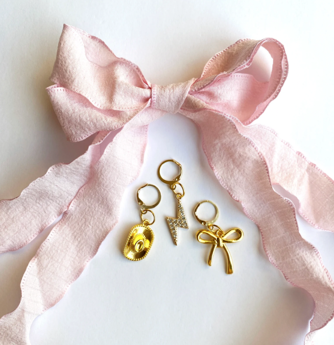Lace + Charm Set