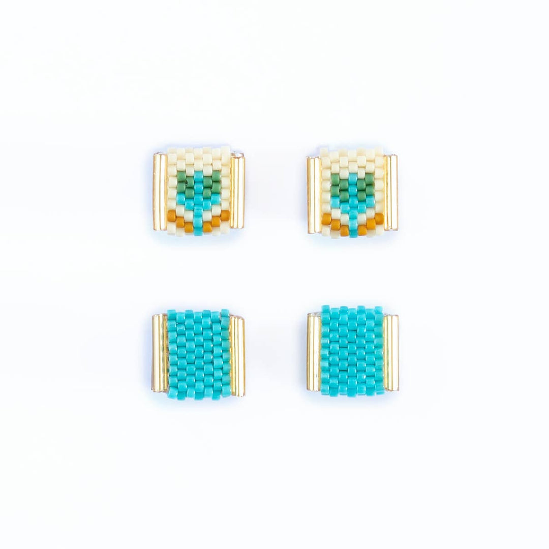 Tulip Stud Set