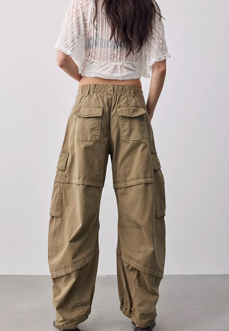 Reef Curved Cargo Twill