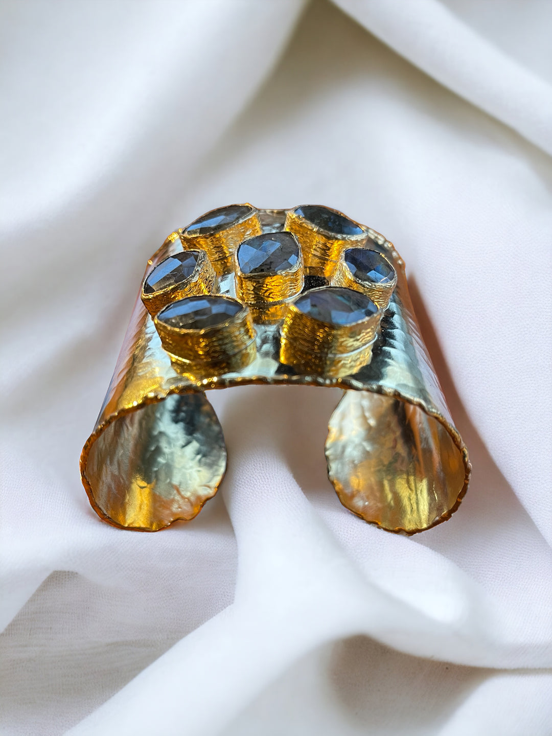 18k Labradorite Wide Cuff
