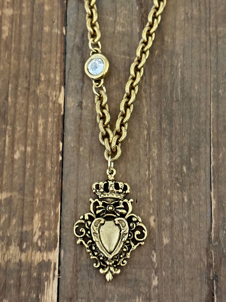 Queen of Hearts  Pendant Necklace