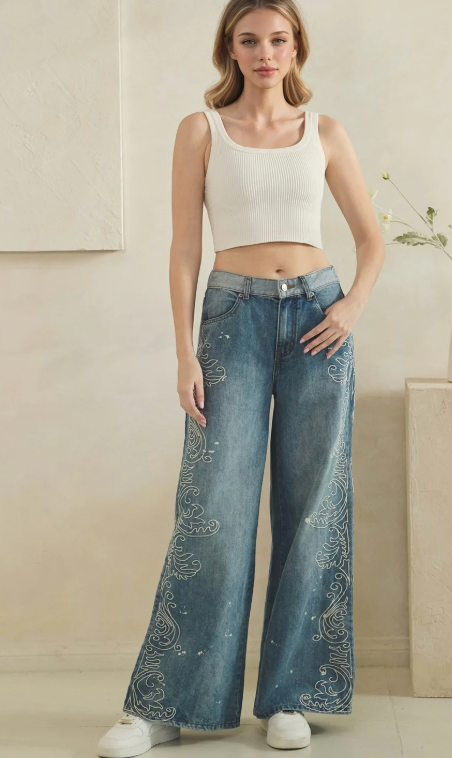 Baroque Wide Leg Jean