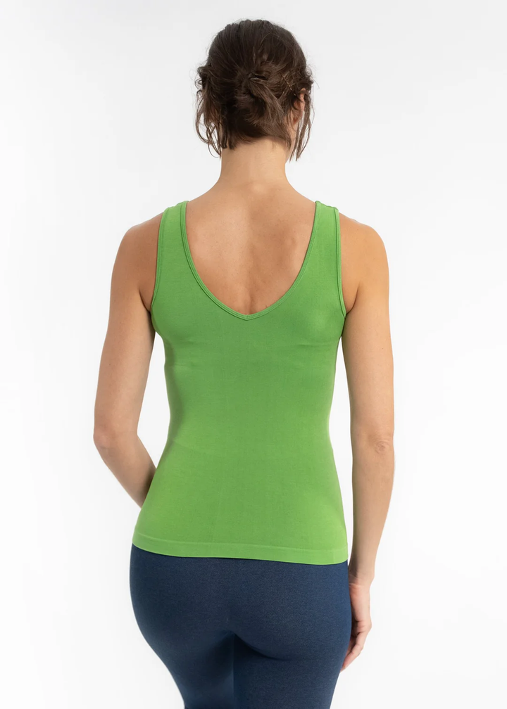 Basic V/Scoop Cami O/S