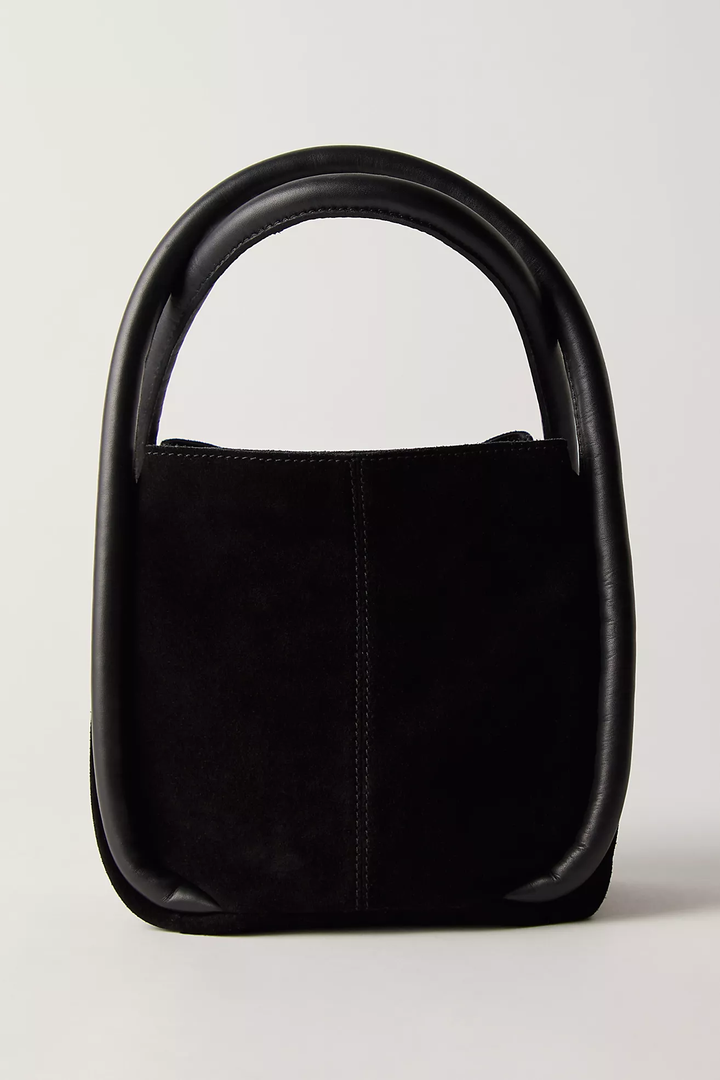 Barlow Bucket Bag