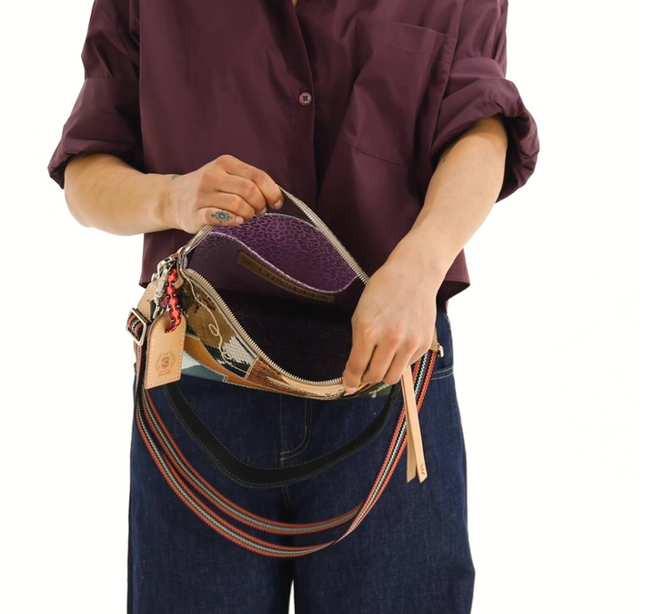 Downtown Crossbody Max