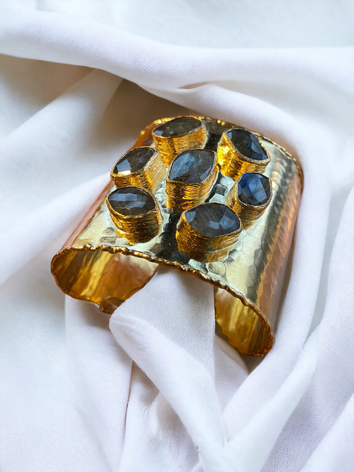 18k Labradorite Wide Cuff