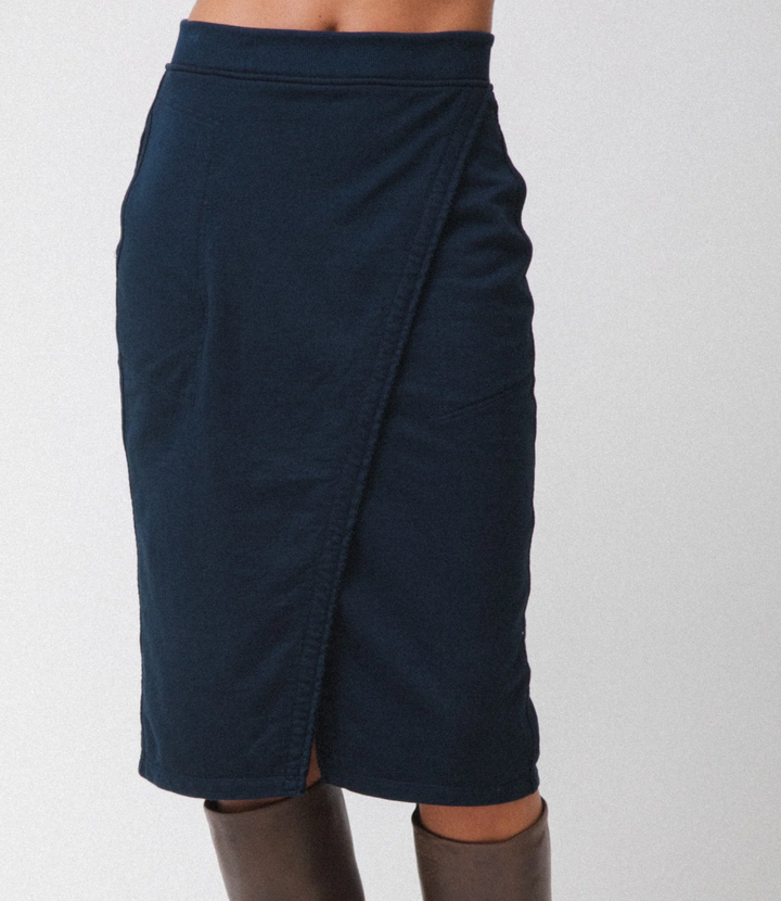 Contour Skirt