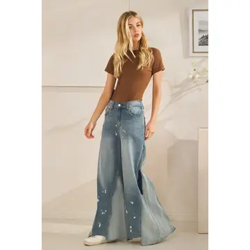 Bleached Wide Leg Jeans