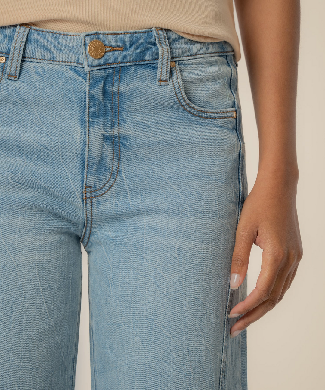 Hi Wide Side Panel Jeans