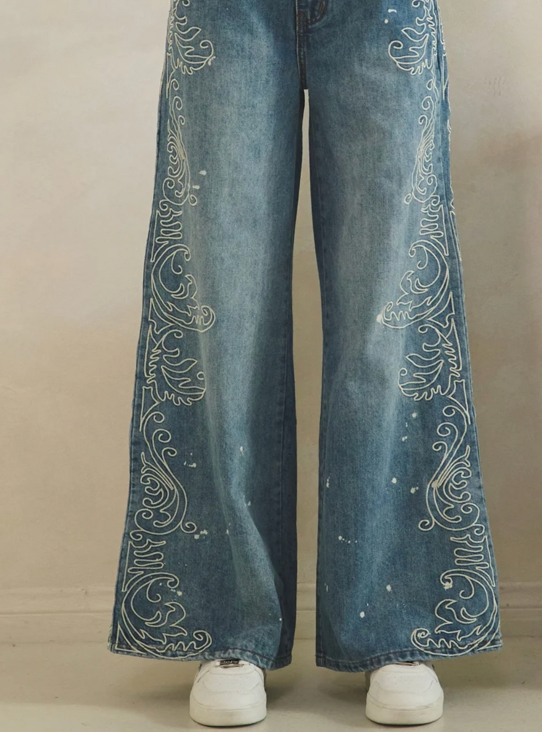 Baroque Wide Leg Jean