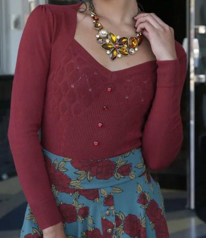 Beguile Pullover