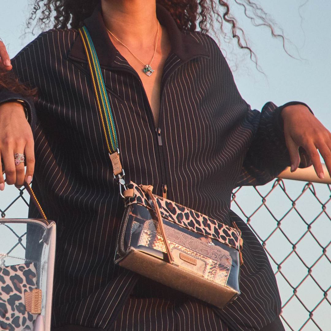 Midtown Crossbody Clear Mona