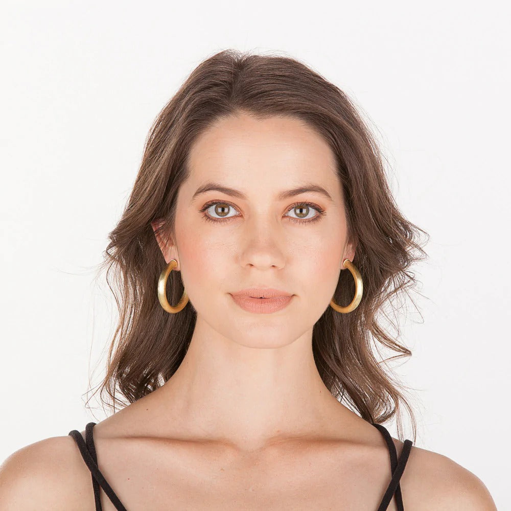 Sheila Fajl Med 1.75" Chantal Hoops