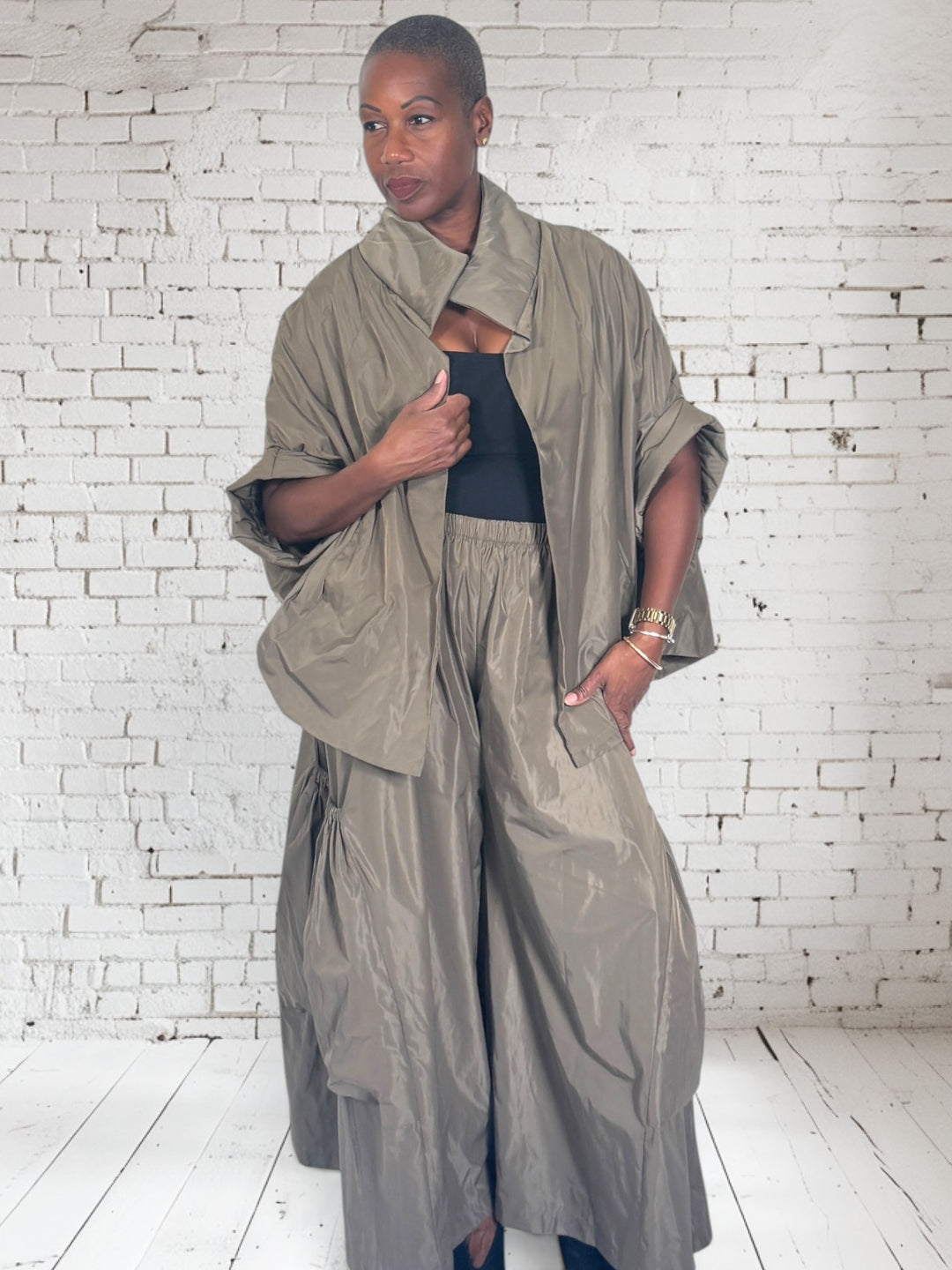 Nylon Chic Cape