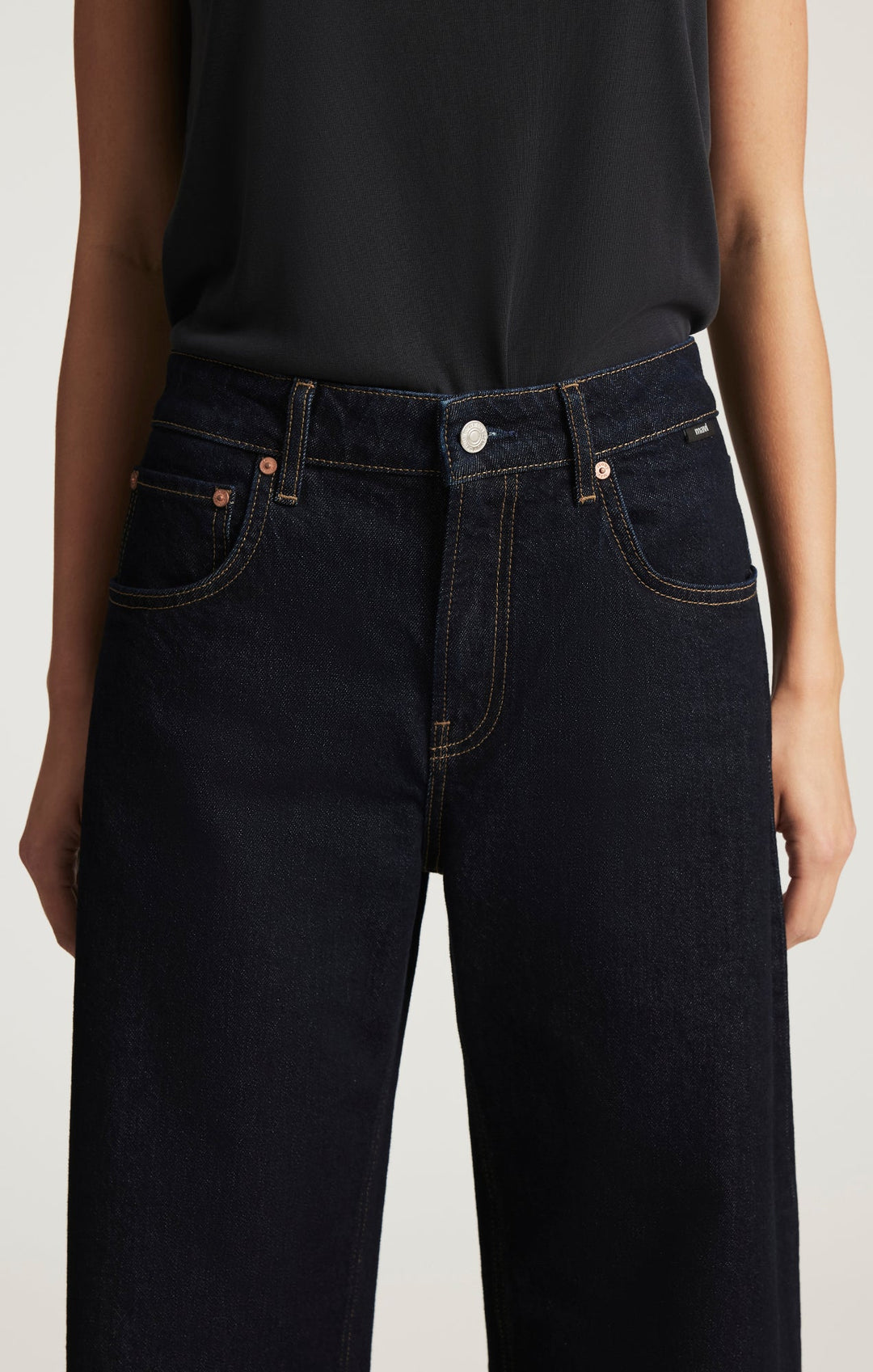Nica Jeans