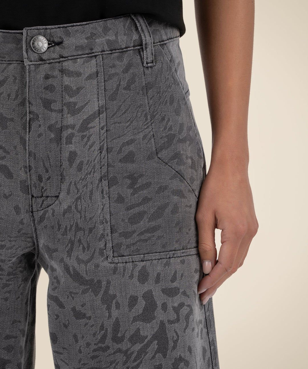 Ashton Wide Leg Barrel Jeans