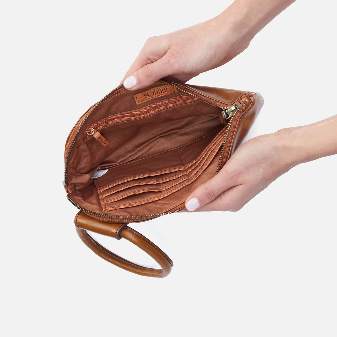 Classic Sable Wristlet