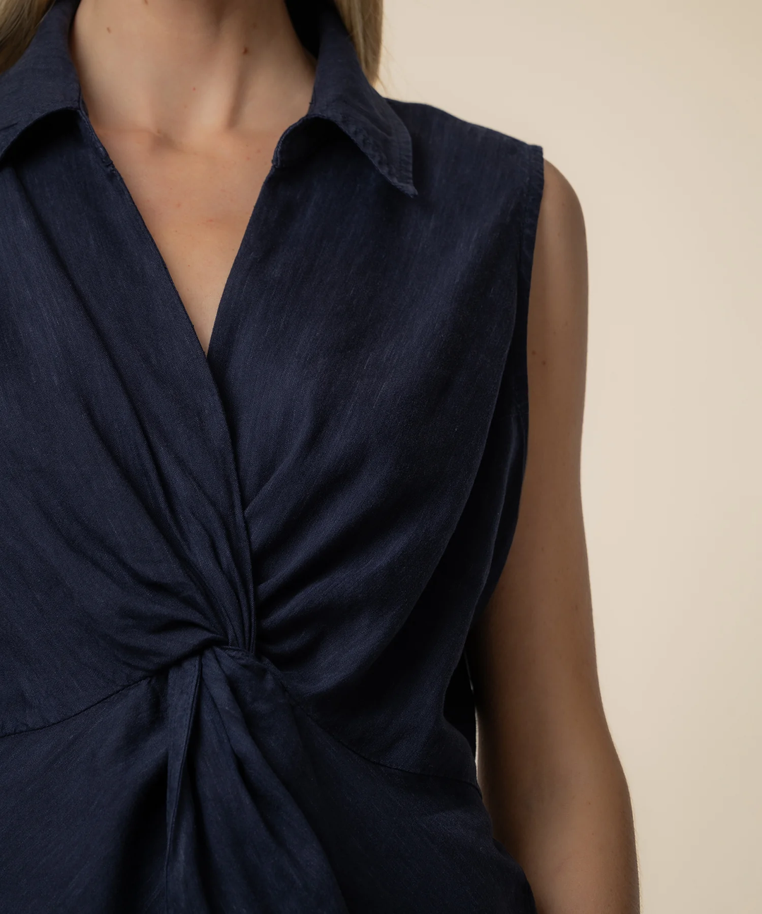 Sara Sleeveless Twist Top